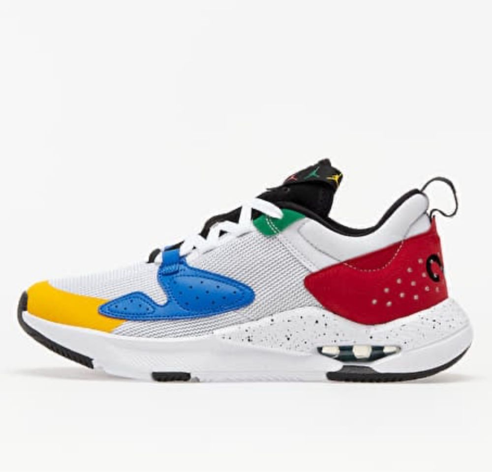 Nike AIR Jordan Cadence 42,5