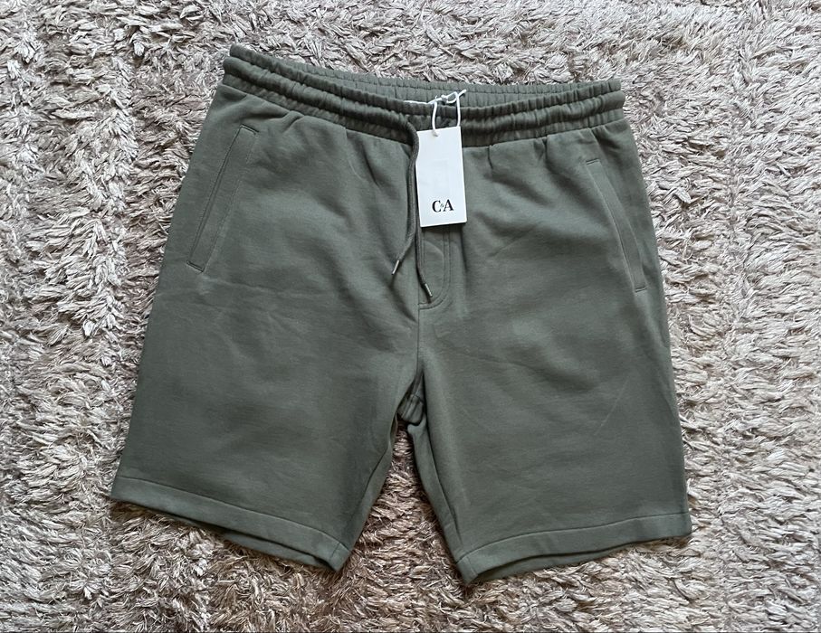 Pantaloni scurti/sort/joggers khaki C&A