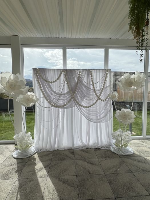 Inchiriez decor foto corner evenimente