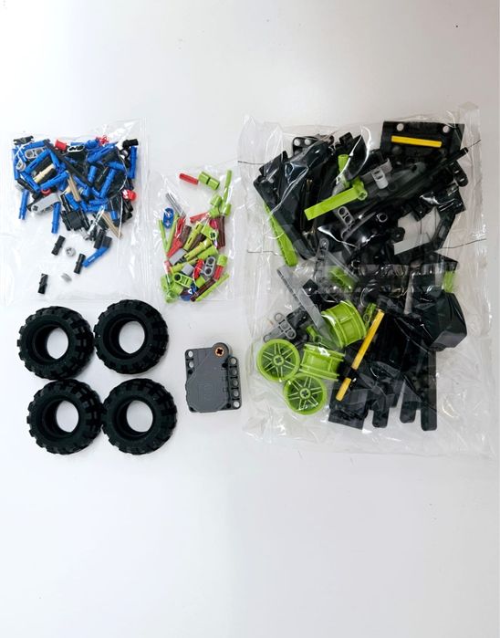 Lego Technic 42118 (continut sigilat) - Grave Digger (2021)