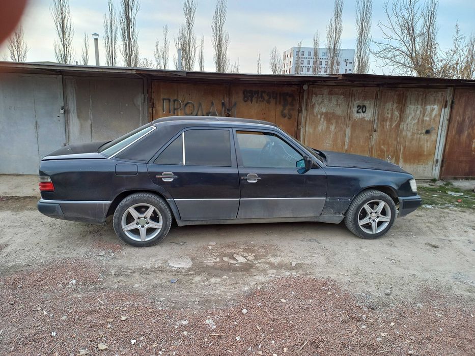 Мерседес w124 e260 срочно