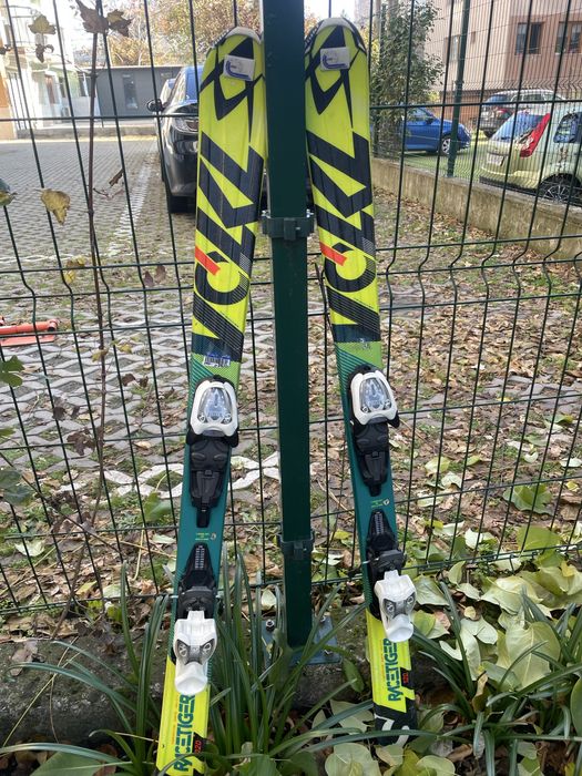 Ски völkl racetiger