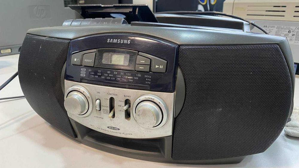 Магнитофон Cамсунг RCD-390