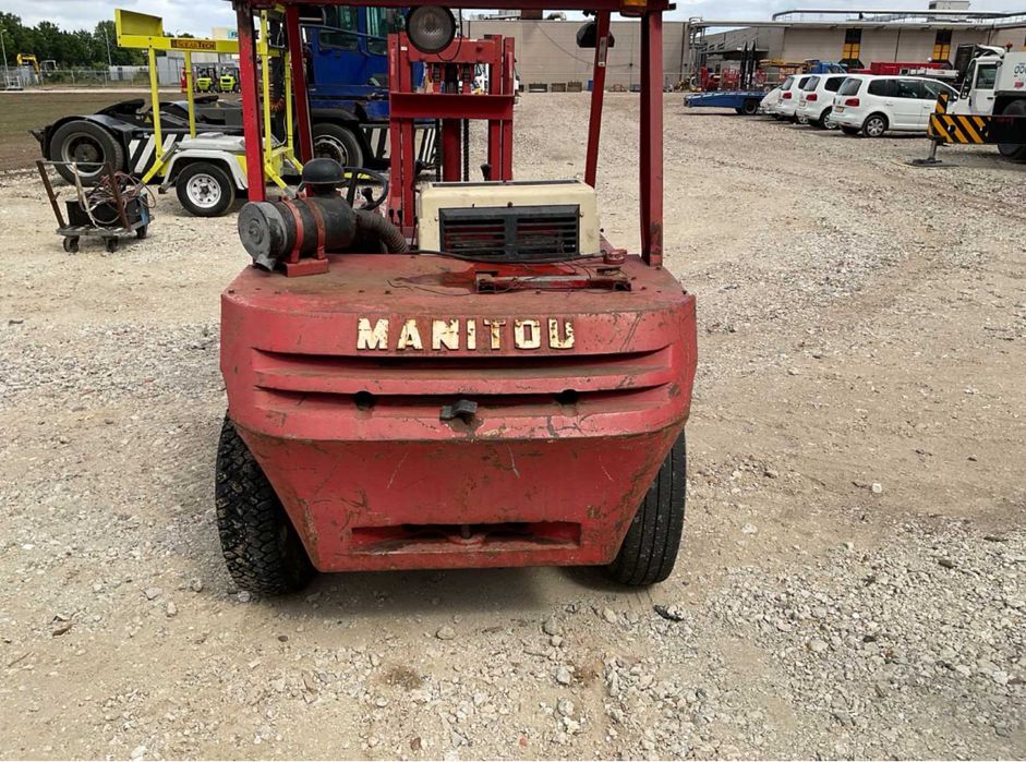 Stivuitor de teren Manitou MC 20