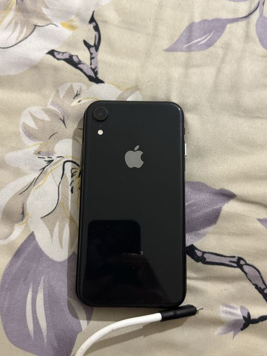 Iphone XR 64ГБ 80%