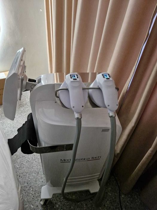 Vand echipament infrumusetare tonifiere , topirea grasimii, magnetic