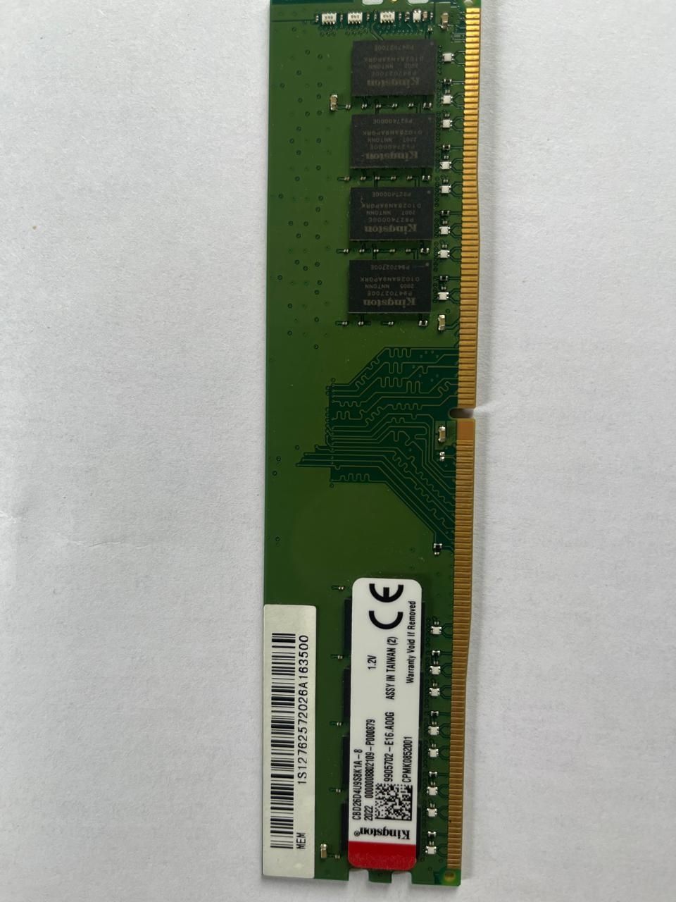 Продам  ОЗУ DDR 4  - 8  гиг