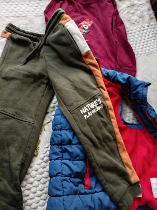 Дрехи за момче, ски гащеризон