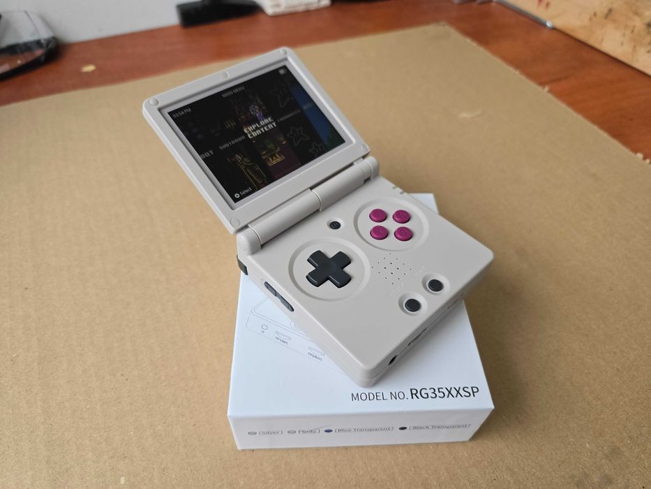 Гейминг Конзола ANBERNIC RG35XXSP (Clamshell)