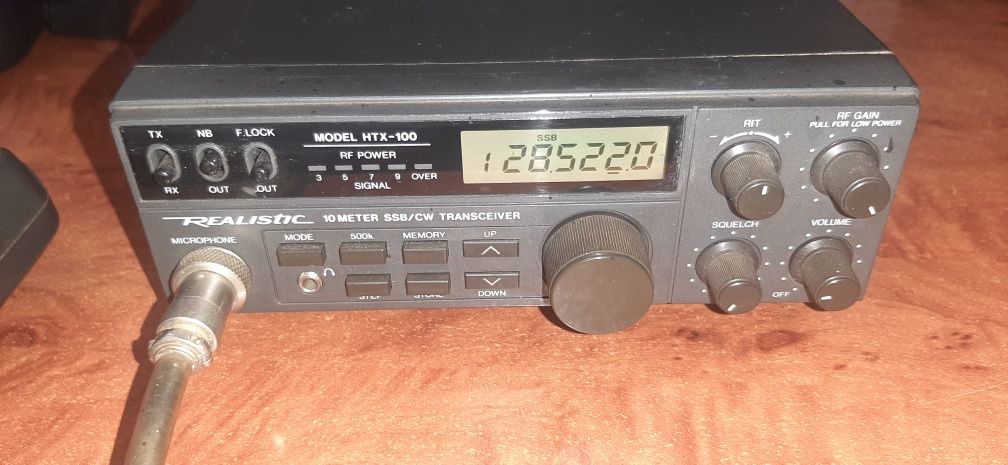 Transceiver  REALISTIC HTX-100
