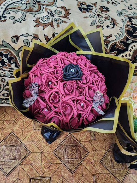 Buchet de flori handmade