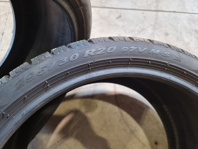 295/30/20 PIRELLI 2бр