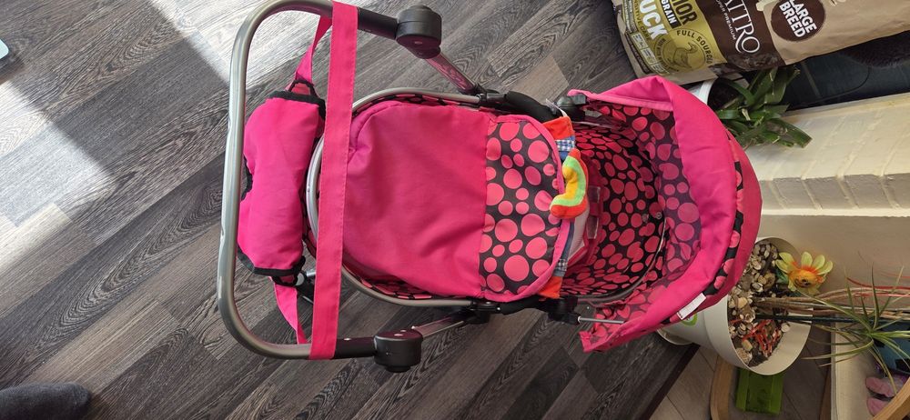 Детска бебешка количка