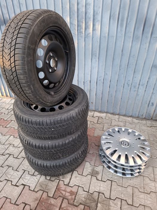 Vând set jante R16 VW PASSAT B6,B7 Golf 5,6,7 205/55/16 iarna
