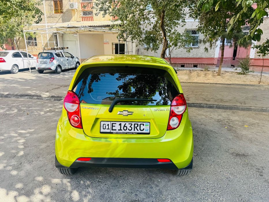 Spark salatviy 3-pazitsiya M/T Mexanika gaz