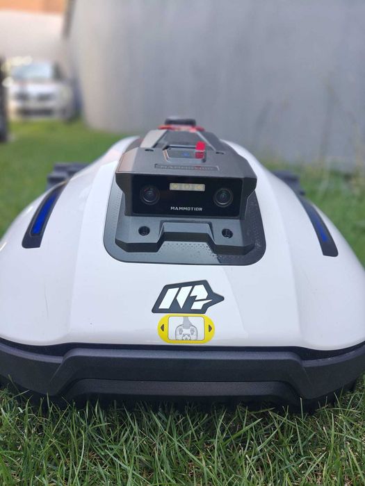 Robot de tuns gazonul Yuka Mini 600 Mammotion, service in Romania,