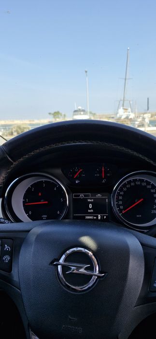 Opel astra k 2017 sports tourer