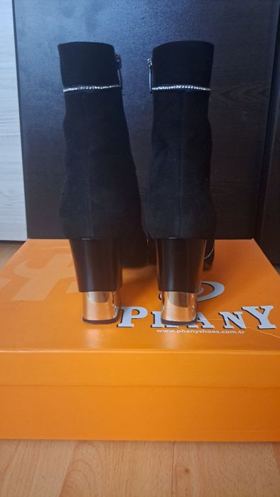 Дамски боти естествен велур