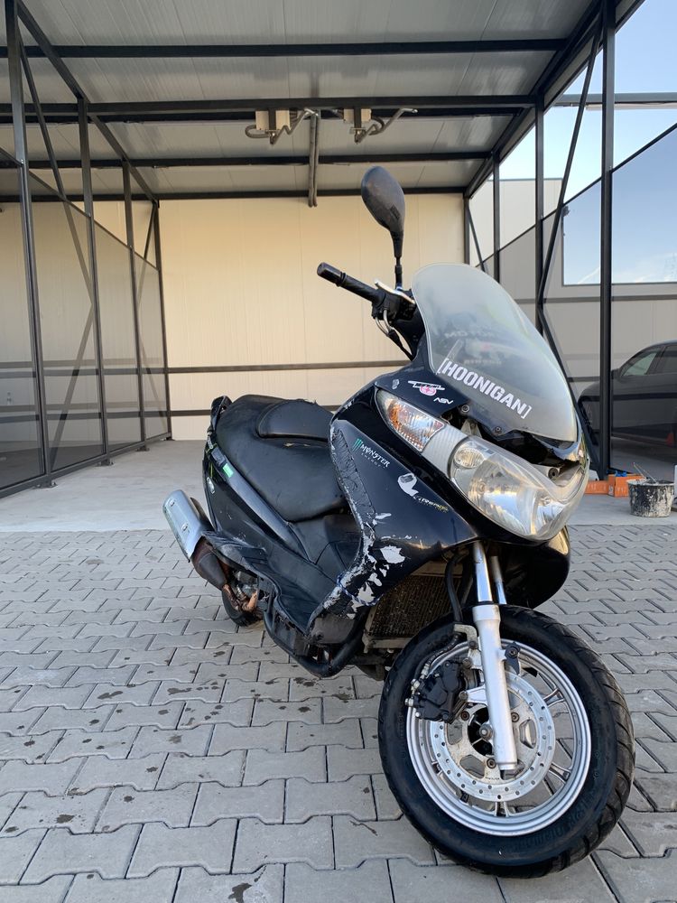 Suzuki Burgman 125