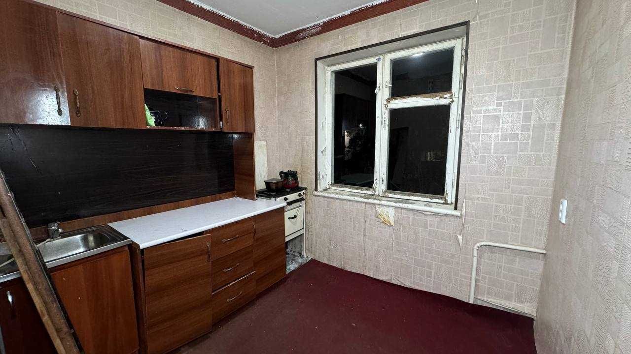 Farg'ona sh. Rishton choyhonasi 1 xonali uy sotiladi ID:283137