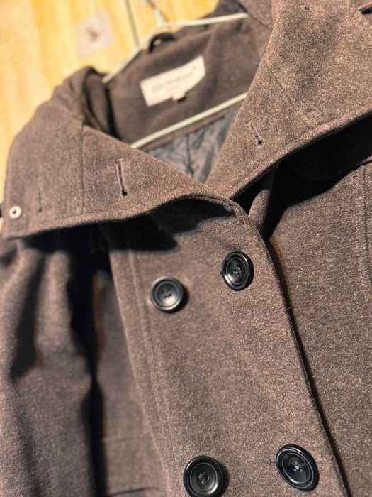 Geacă de iarna cu glugă