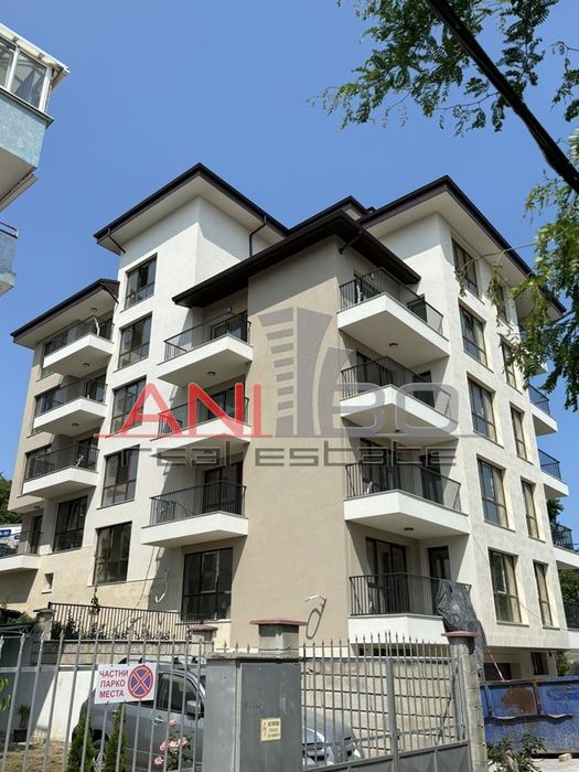 Продава се Тристаен апартамент в Варна, Бриз - 83 кв.м за 1352 €/кв.м - Снимка #7