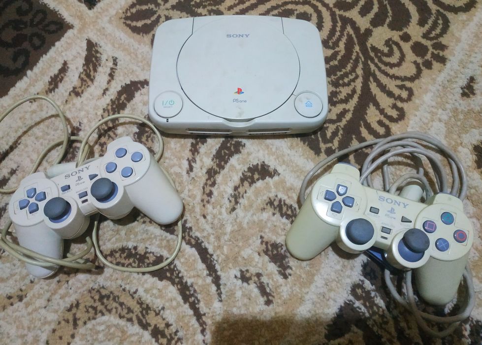 PlayStation 1 | Оригинал из Бельгии