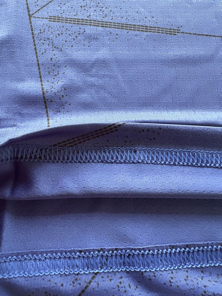 Мъжка тениска Nike в синьо,дишаща матери,подходяща за всеки вид спорт