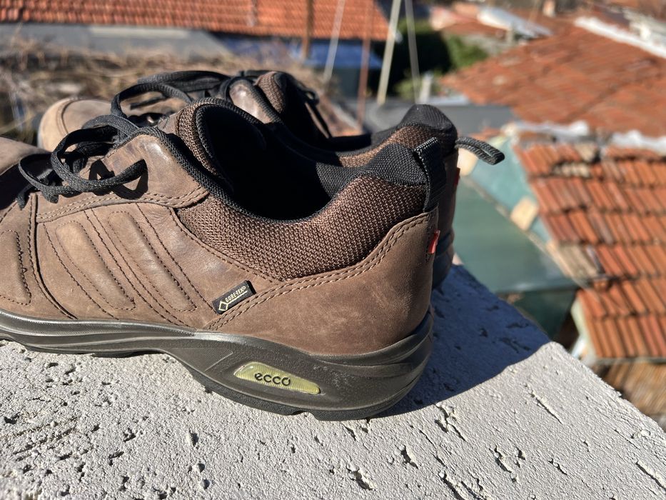 Ecco Gore-Tex 42