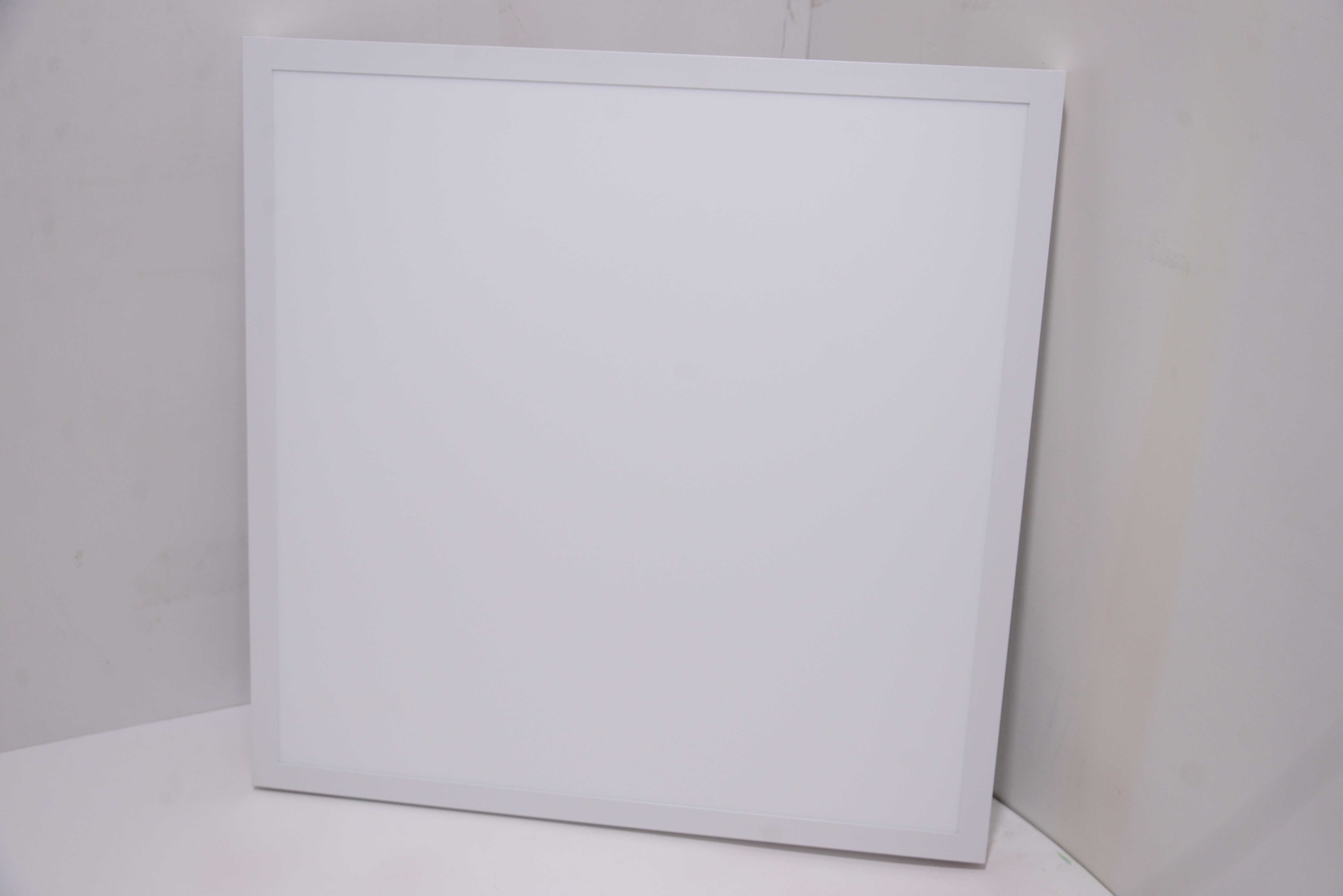 Panel-plafoniera led 50W - Patrat