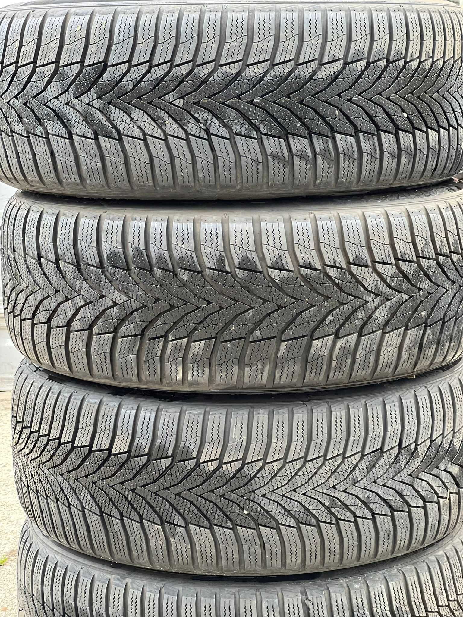 Зимни гуми 225 50 17 Nexen DOT 2522