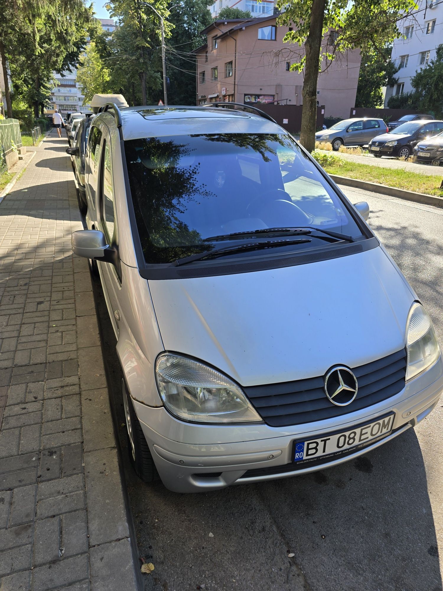 Mercedes-Benz Vaneo   1.7