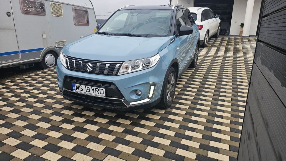 Suzuki Vitara Suzuki Vitara 1.4 i Allgrip Automată, Rate, Garantie