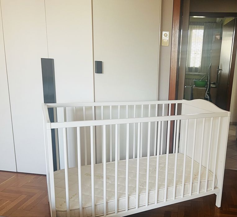 Нова детска кошара с нов матрак