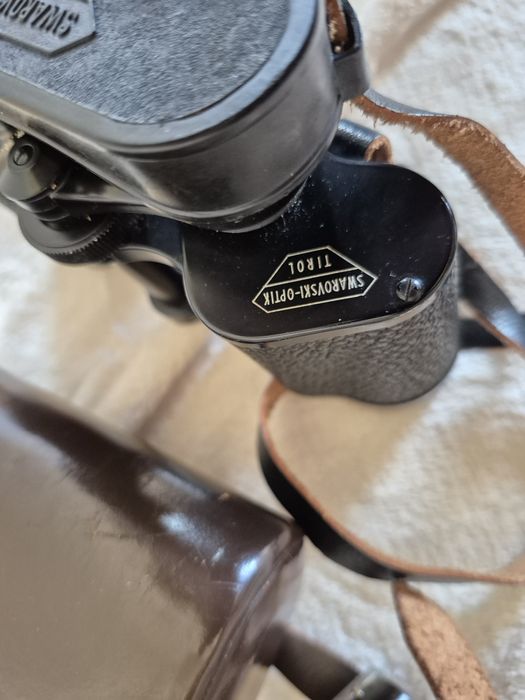 Binoclu Swarovski Optik Habicht 8x30