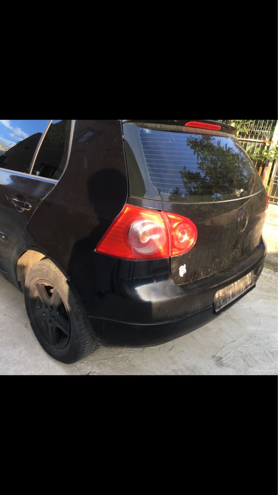 Dezmembrez vw golf 5 bkd 2.0 negru