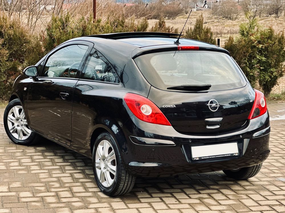 OPEL CORSA - 1.4i - 80CP - 2009 - HighLine