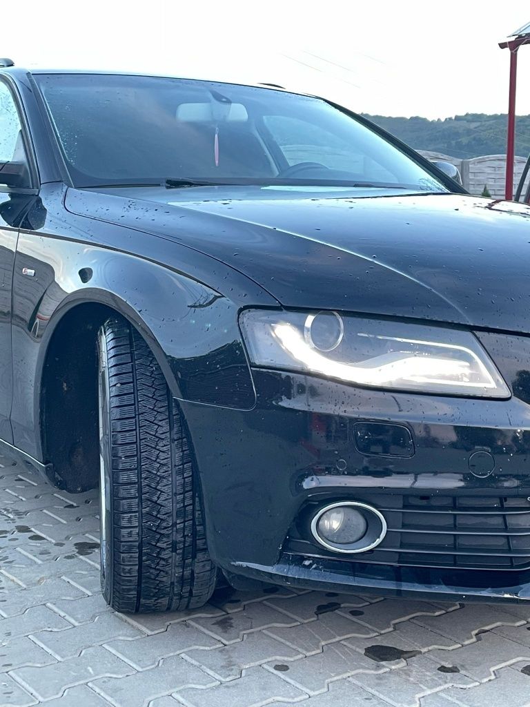 Vând Audi A4 B 8