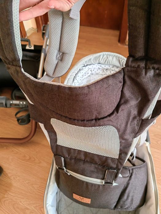 Количка с два коша за новородено и за след 6 месеца с падарък кенгуру