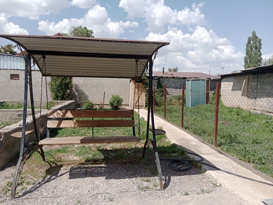 Продам качели в хорошем состоянии