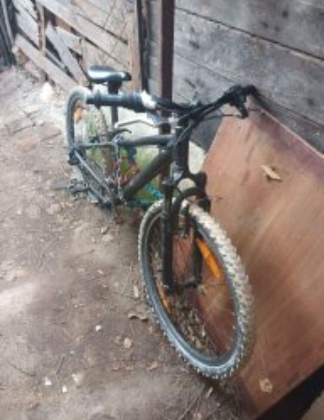 Vând bicicleta și schimb negociabil