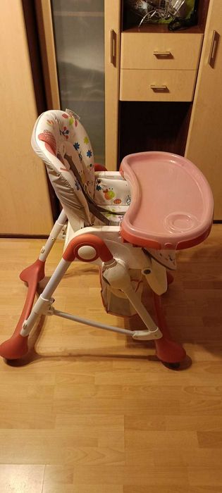 разтегателно столче с масичка за бебе