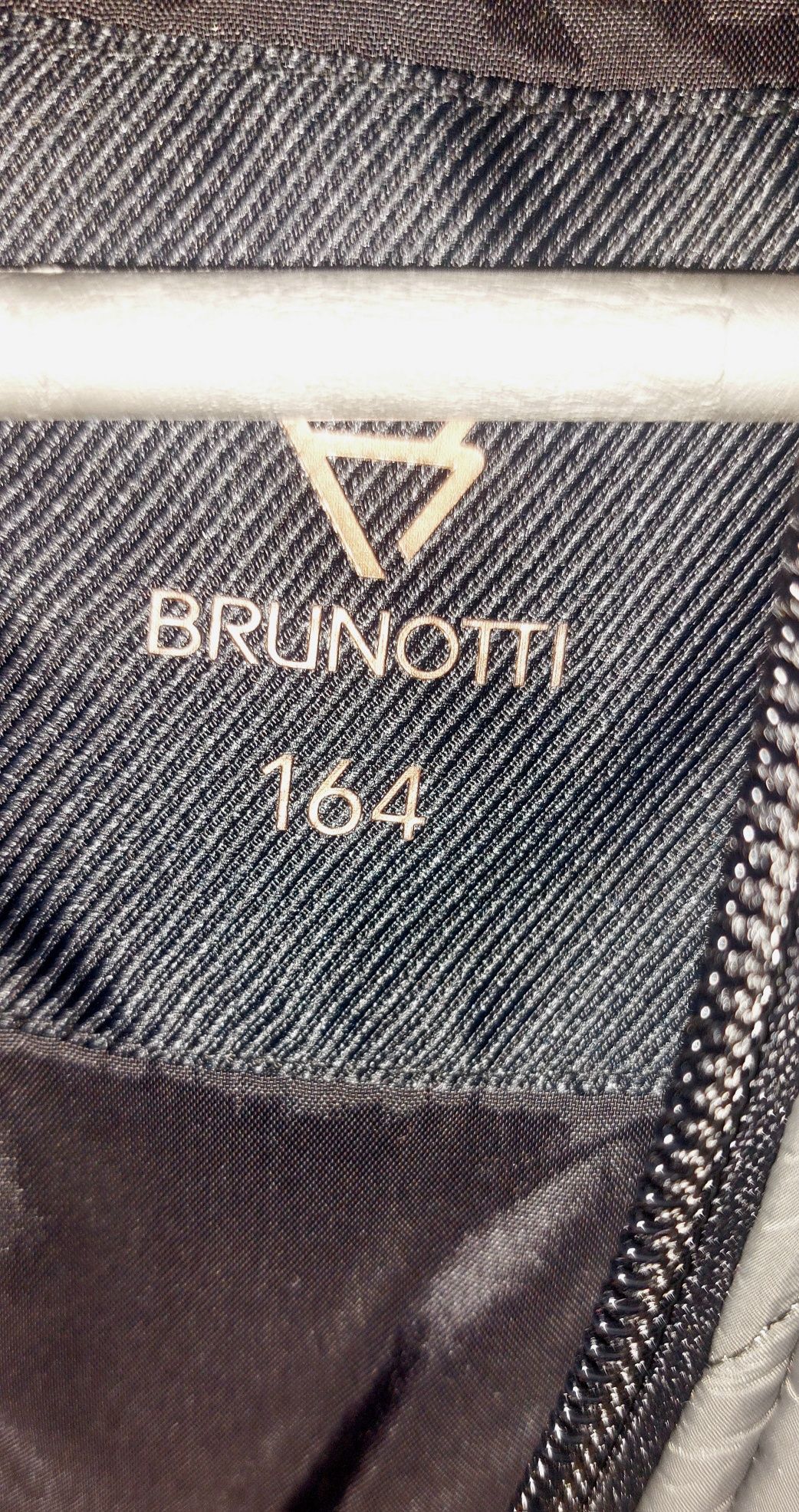 Яке пролет-есен Brunotti, XC