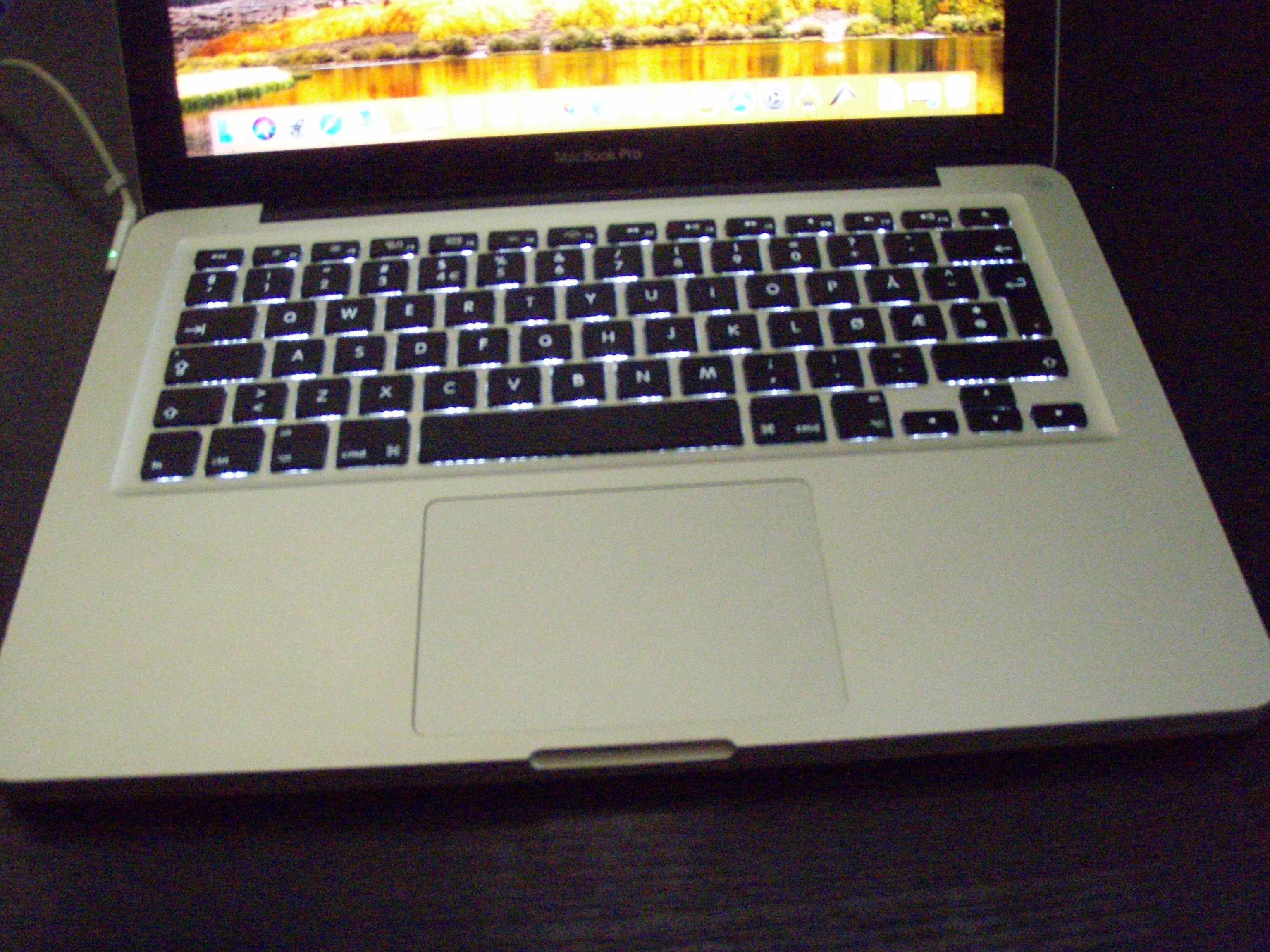 Macbook Pro 13'' Early 2011 i5 2.3Ghz 320Gb 4Gb bateria 5 ore