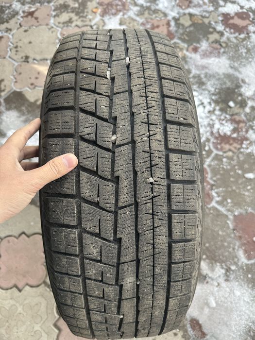 YOKOHAMA 215/55 R17