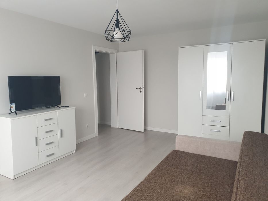 Apartament 2 camere, decomandat, complet mobilat/utilat, Vasile Aaron