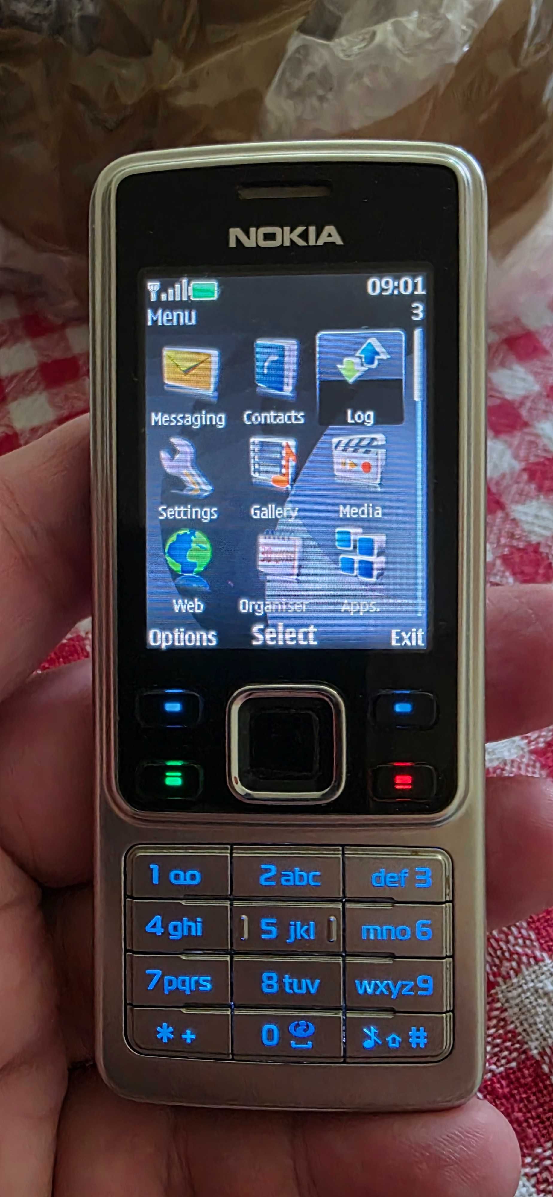 Nokia 6300 отключен перфектно работно състнояние нова батерия