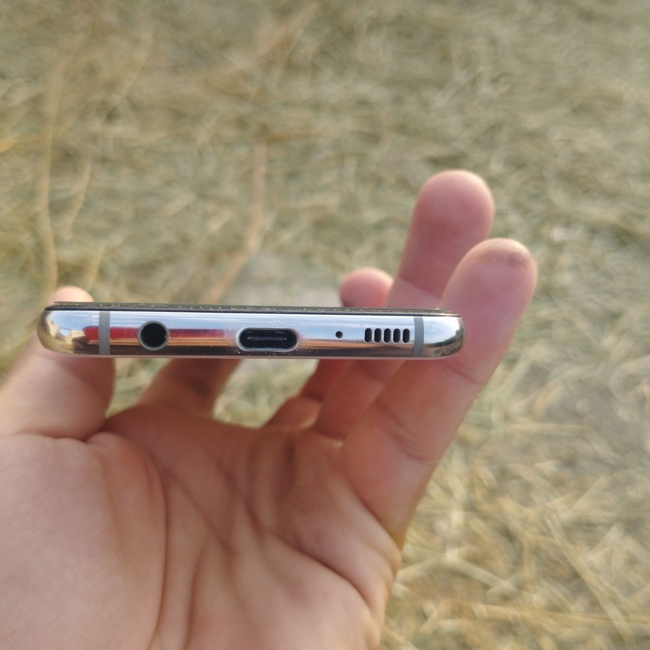 Samsung s10e idial tiniq usta koʻrmagan. Toza telefon