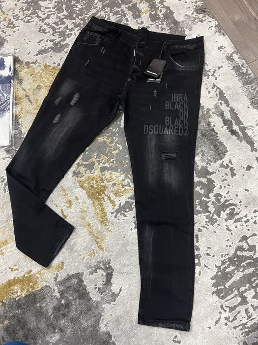 Blugi DSQUARED-Poze reale 100% Calitate superioara