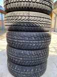Vand 5 anvelope 225/65/R17 m+s